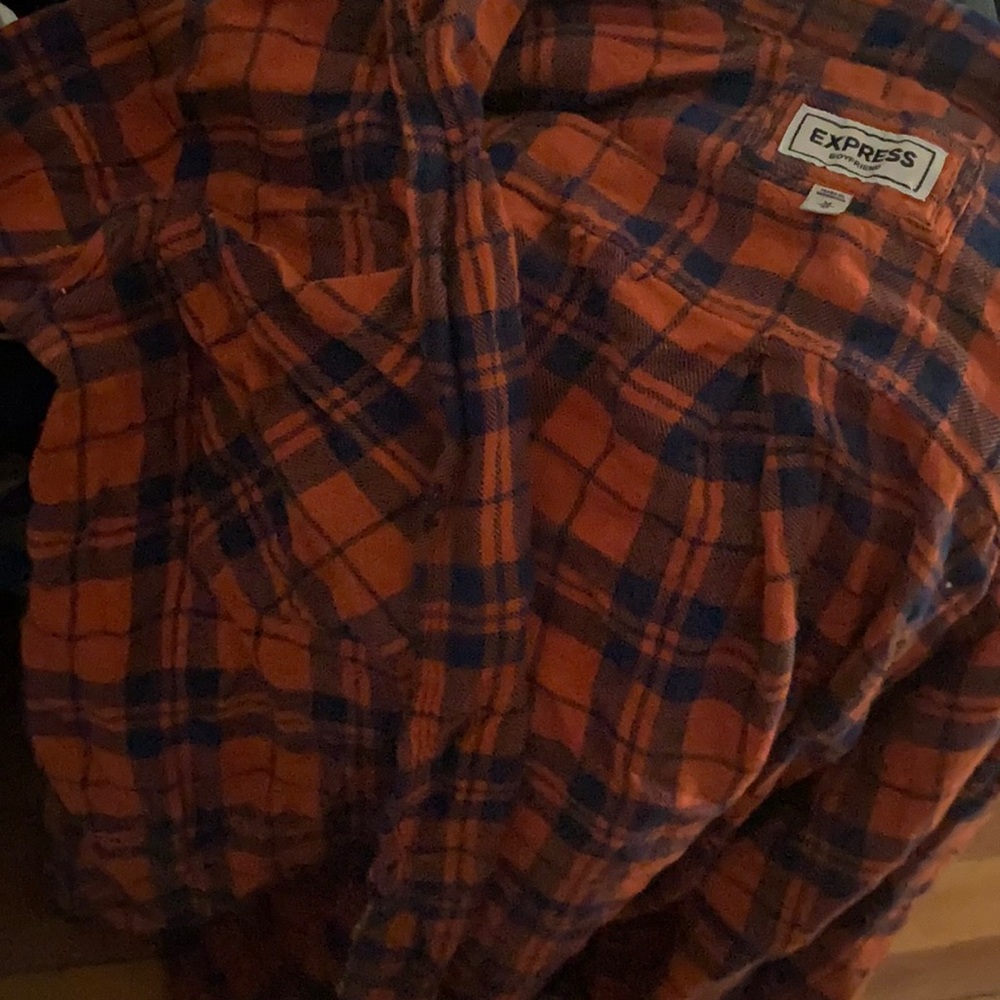 Long sleeve shirt, orange with blue lines